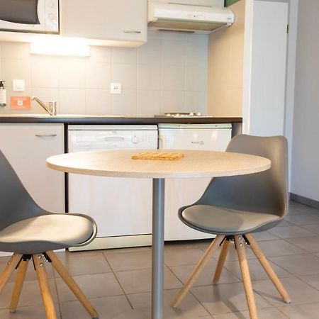 Hotel Residence Les Pins Galants Тунефей Екстериор снимка