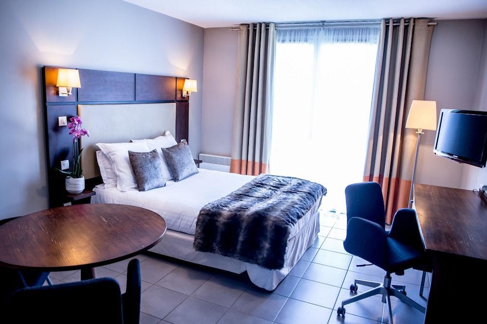 Hotel Residence Les Pins Galants Тунефей Екстериор снимка
