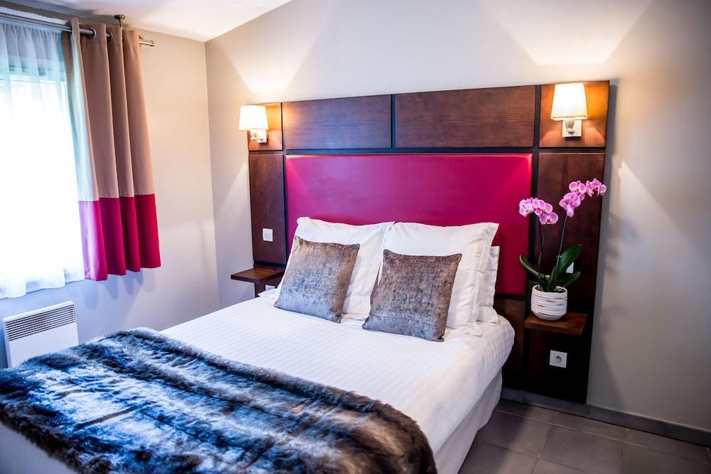 Hotel Residence Les Pins Galants Тунефей Екстериор снимка