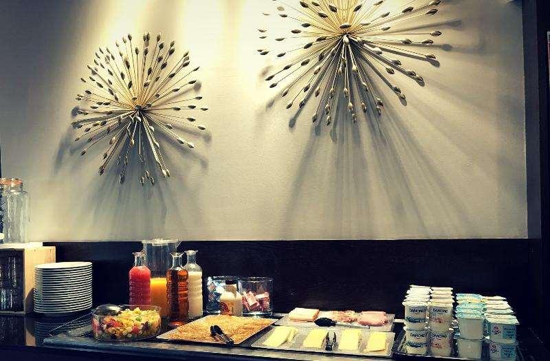 Hotel Residence Les Pins Galants Тунефей Ресторант снимка
