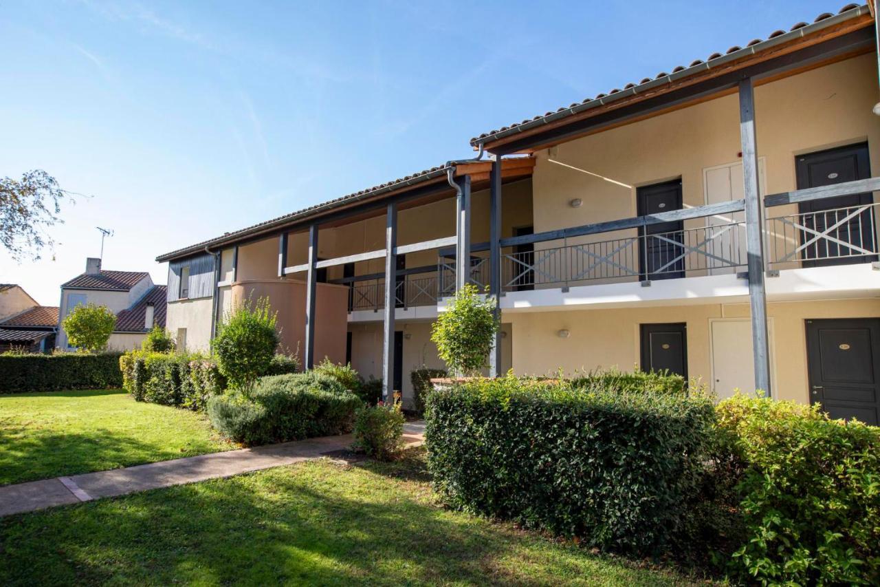 Hotel Residence Les Pins Galants Тунефей Екстериор снимка