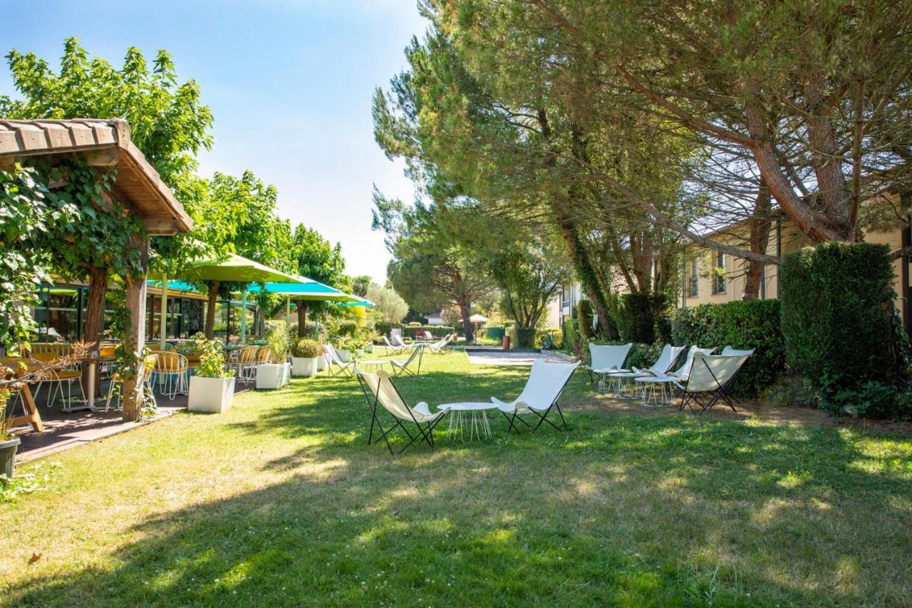 Hotel Residence Les Pins Galants Тунефей Екстериор снимка